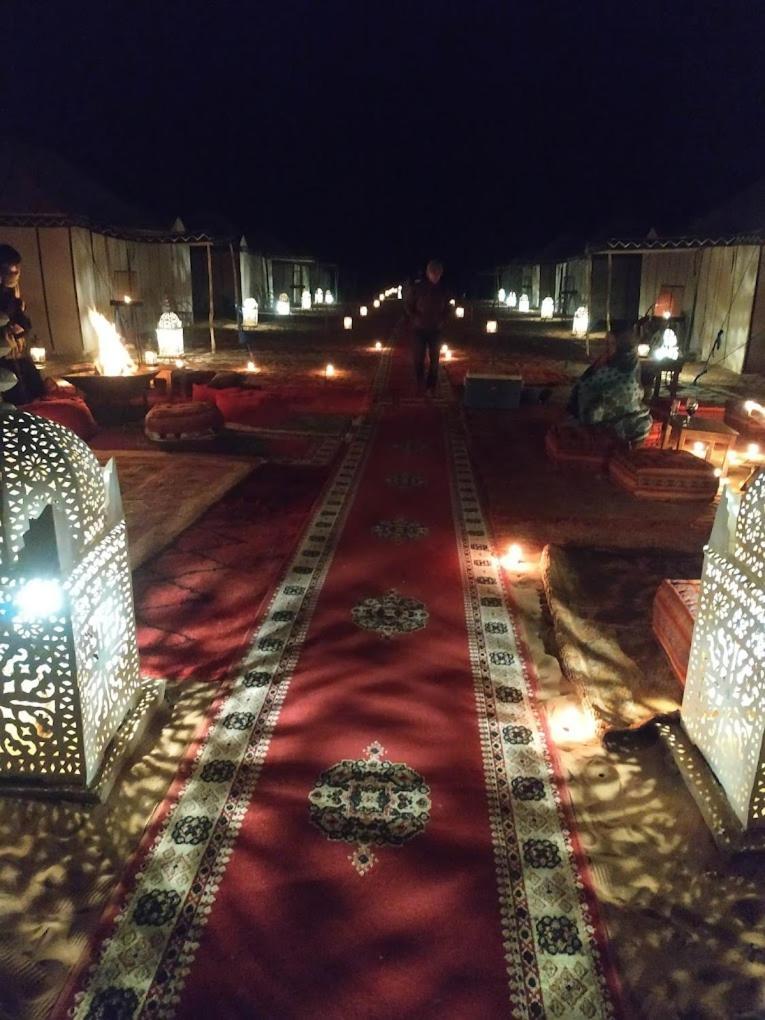Bed and Breakfast Camp Sahara Majestic à M'Hamid El Ghizlane Extérieur photo